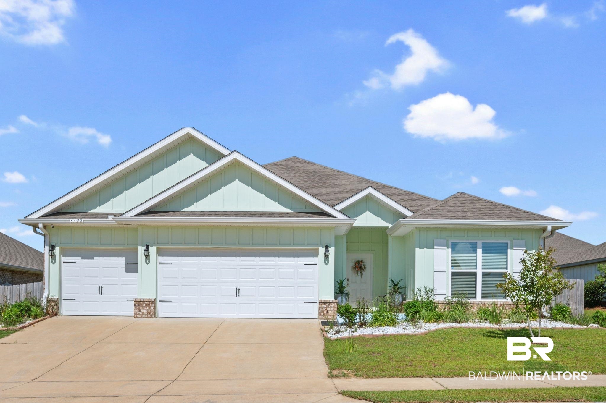 8722 Bronze Lane Foley, AL 36535 - Photo 1 of 38 All Brick Hardie Front