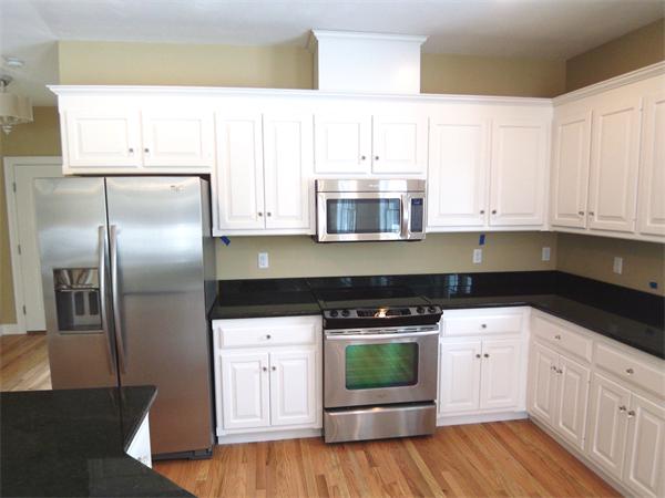 75 Wildwood Road, Unit 75 Norfolk, MA 02056 - Photo 5 of 14 Gallery Image 5