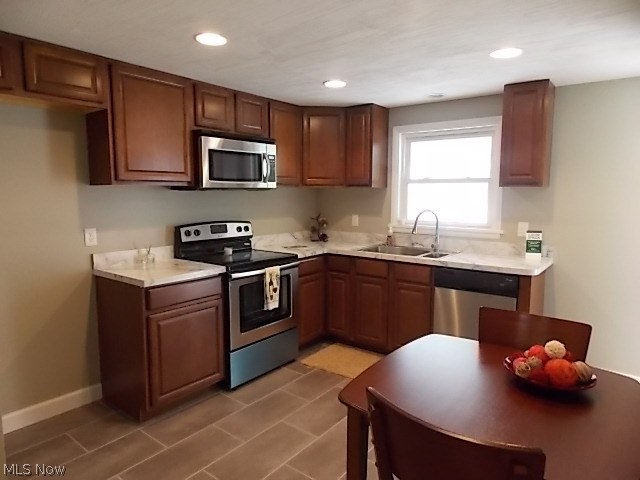 921 Wall Road Wadsworth, OH 44281 - Photo 4 of 21 Gallery Image 4