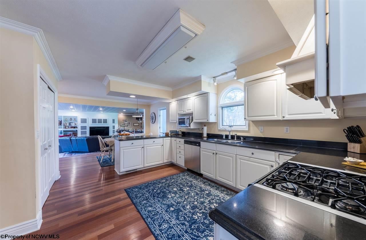 14 Hickory Ridge Road Morgantown, WV 26508 - Photo 12 of 25 Gallery Image 12