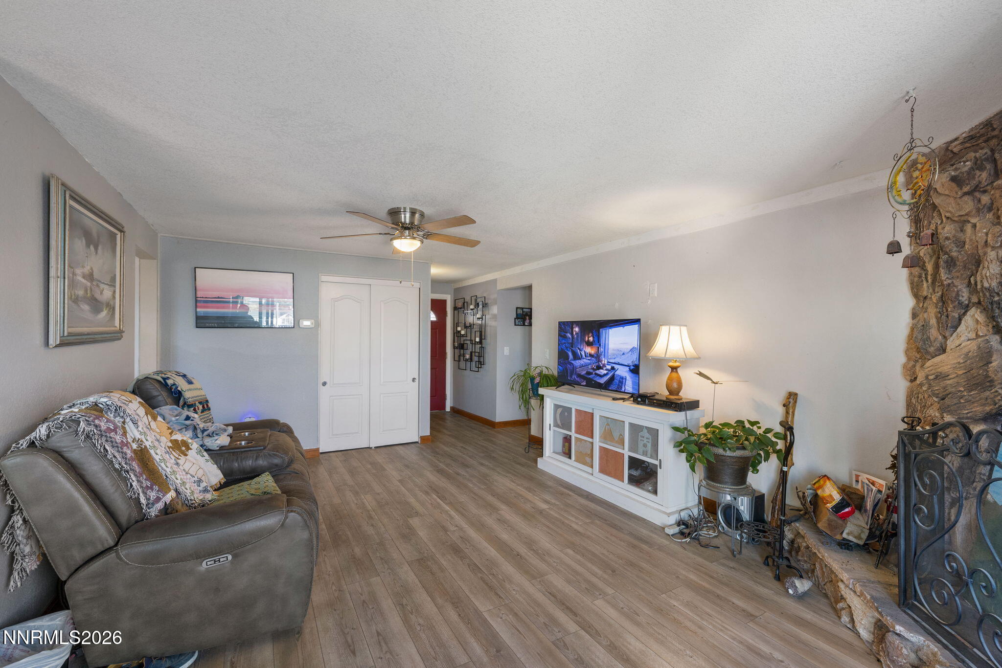 2265 Dakota Way Reno, NV 89506 - Photo 17 of 27 12-web-or-mls-IMG_3331