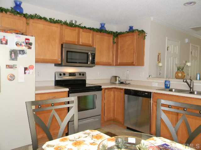 303 Intern Way Durham, NC 27713 - Photo 7 of 14 Kitchen