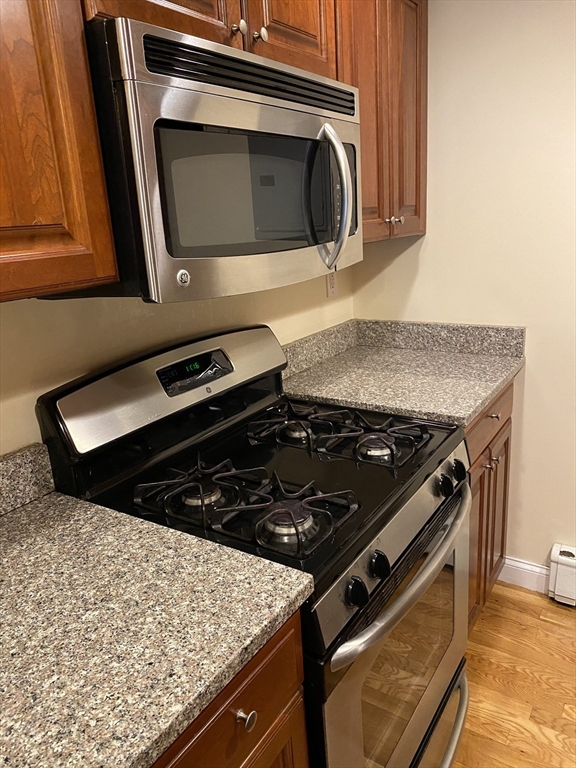 19 Railroad Street, Unit B2 Acton, MA 01720 - Photo 3 of 13
