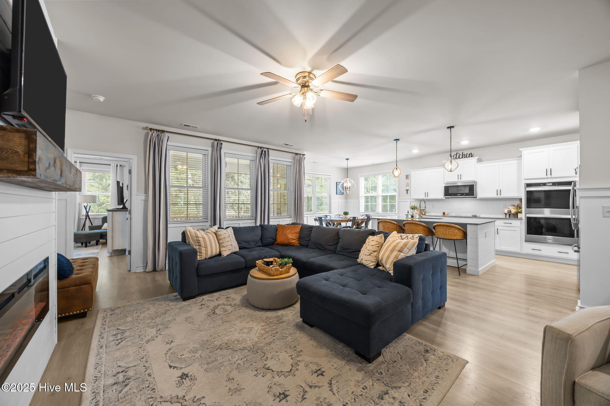 487 North Wild Rice Drive Southwest Supply, NC 28462 - Photo 9 of 48 33-web-or-mls-IMG_0684