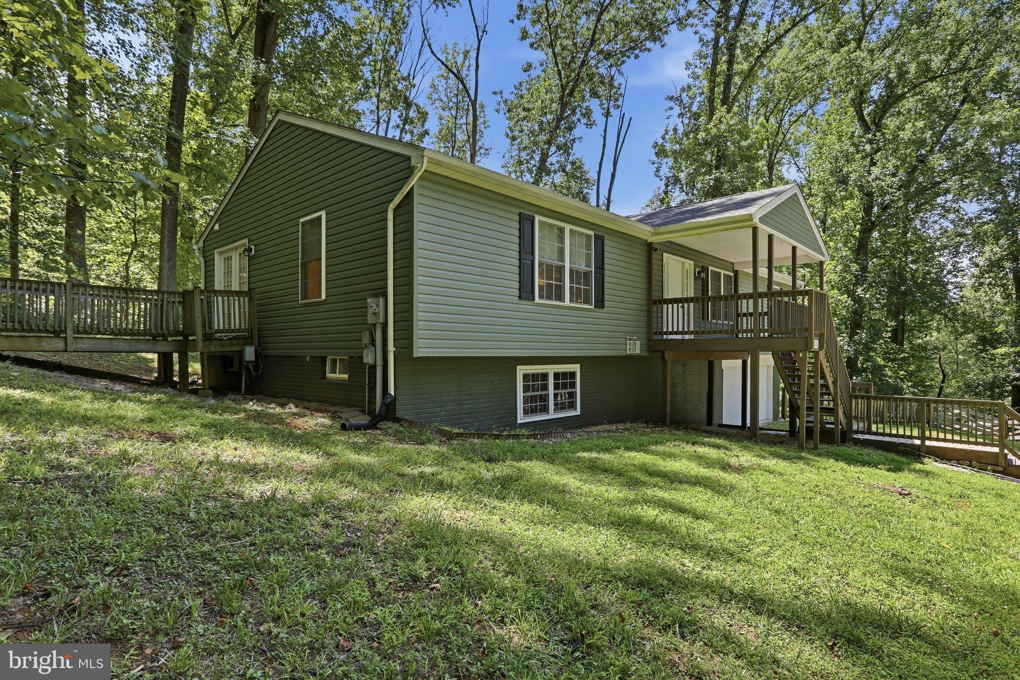 128 Orchard Road Linden, VA 22642 - Photo 5 of 47 Gallery Image 5