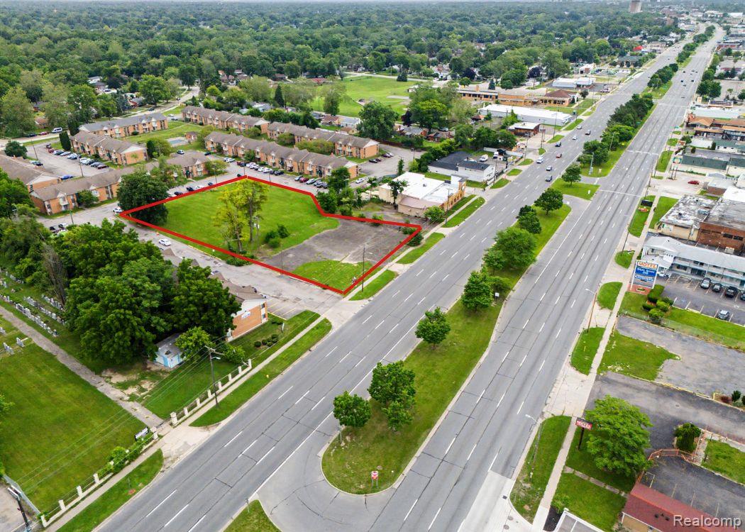 26156 Michigan Avenue Inkster, MI 48141 - Photo 3 of 18 3.jpg