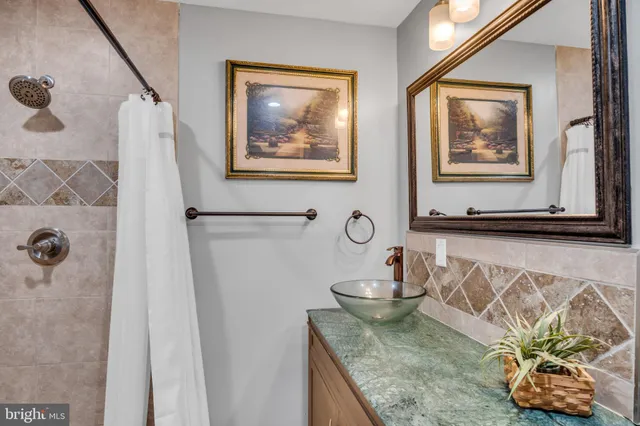 $519,900 | 520 West Caracas Avenue, Hershey, PA 17033