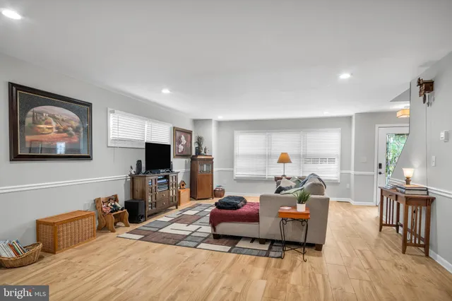 $519,900 | 520 West Caracas Avenue, Hershey, PA 17033