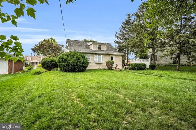 $519,900 | 520 West Caracas Avenue, Hershey, PA 17033