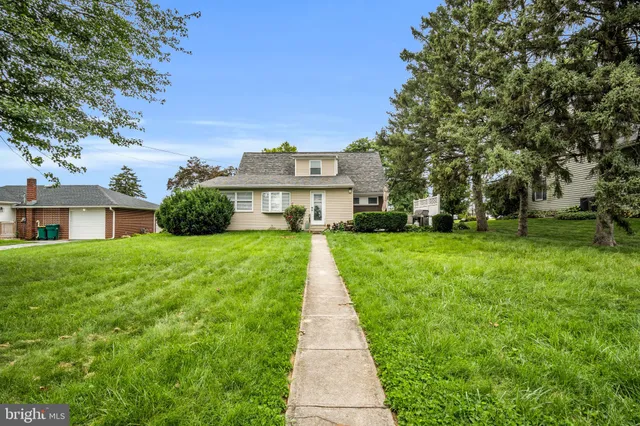 $519,900 | 520 West Caracas Avenue, Hershey, PA 17033