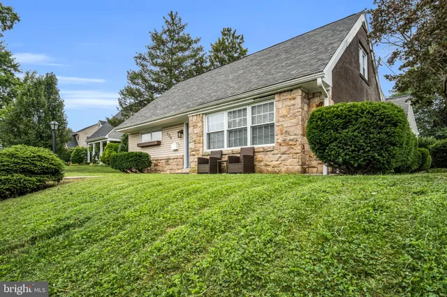 $519,900 | 520 West Caracas Avenue, Hershey, PA 17033