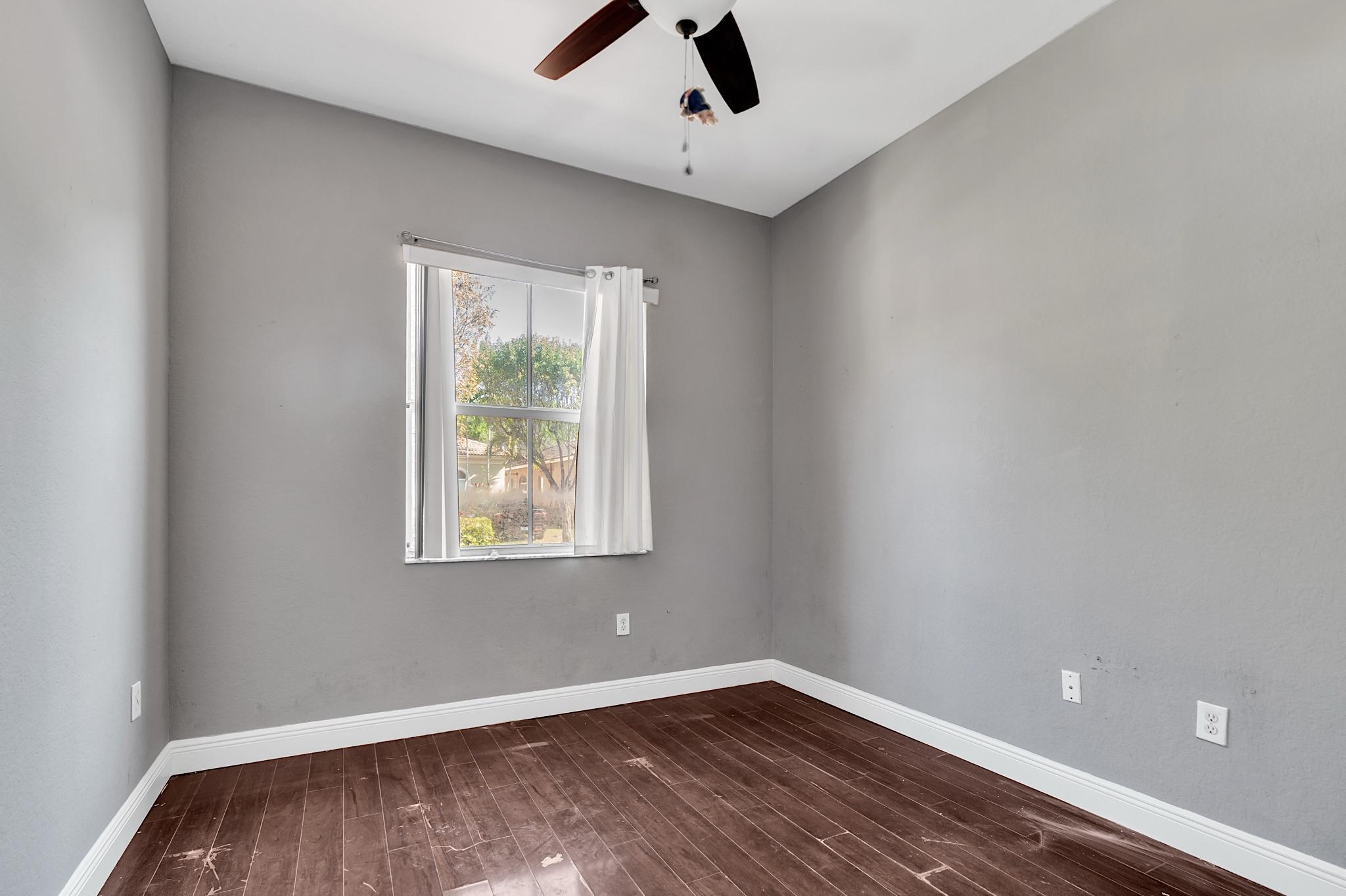 2302 Northeast 37th Road Homestead, FL 33033 - Photo 33 of 43 2302 - 035