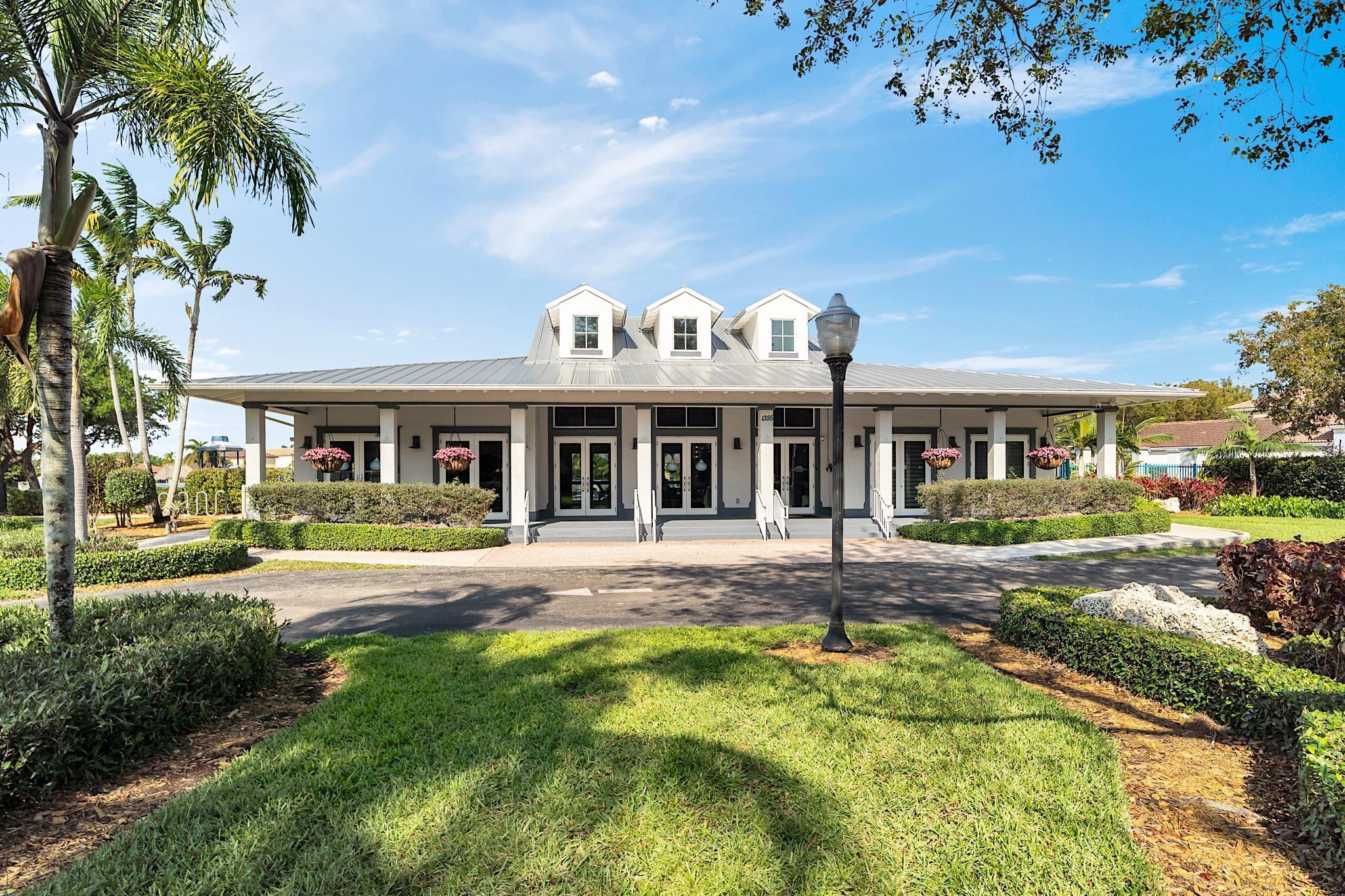 2302 Northeast 37th Road Homestead, FL 33033 - Photo 42 of 43 2302 - 045