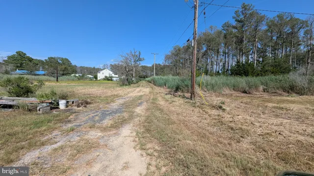 a view of a lake with houses