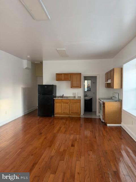 370 Jackson Street, Unit 1F Philadelphia, PA 19148 - Photo 3 of 13