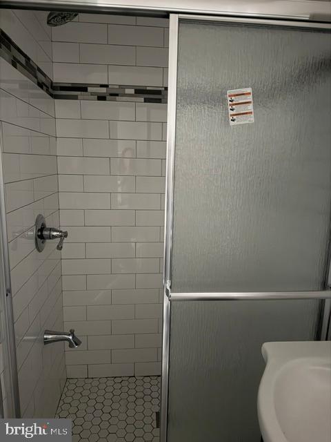 370 Jackson Street, Unit 1F Philadelphia, PA 19148 - Photo 7 of 13