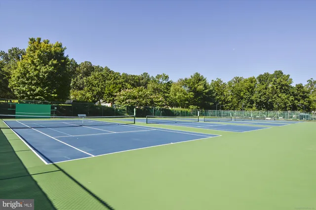 a view of a tennis court