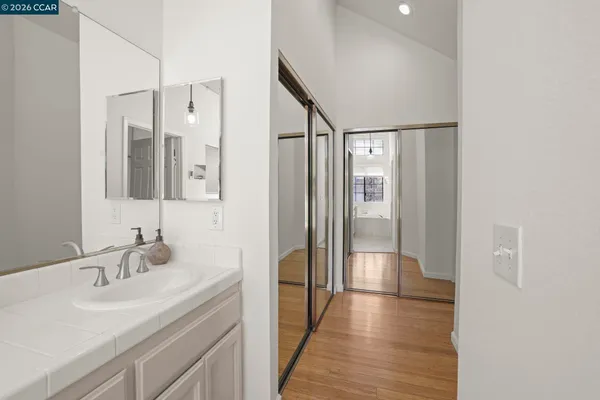 $1,049,000 | 172 Haslemere Court, Lafayette, CA 94549