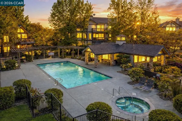 $1,049,000 | 172 Haslemere Court, Lafayette, CA 94549