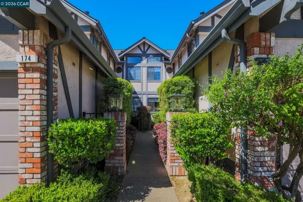 $1,049,000 | 172 Haslemere Court, Lafayette, CA 94549