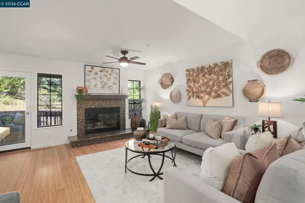 $1,049,000 | 172 Haslemere Court, Lafayette, CA 94549