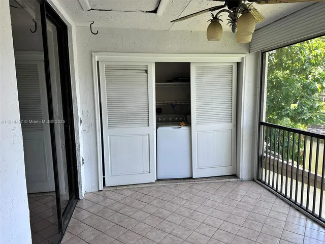 $237,000 | 2526 Carambola Circle North, Unit 1821, Coconut Creek, FL 33066