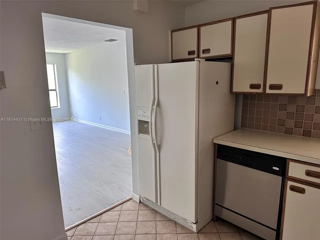 $237,000 | 2526 Carambola Circle North, Unit 1821, Coconut Creek, FL 33066