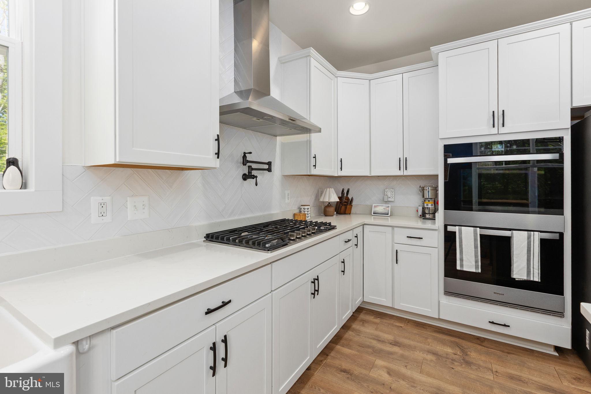 52 Acorn Ridge Court Fredericksburg, VA 22406 - Photo 36 of 101 Double Oven