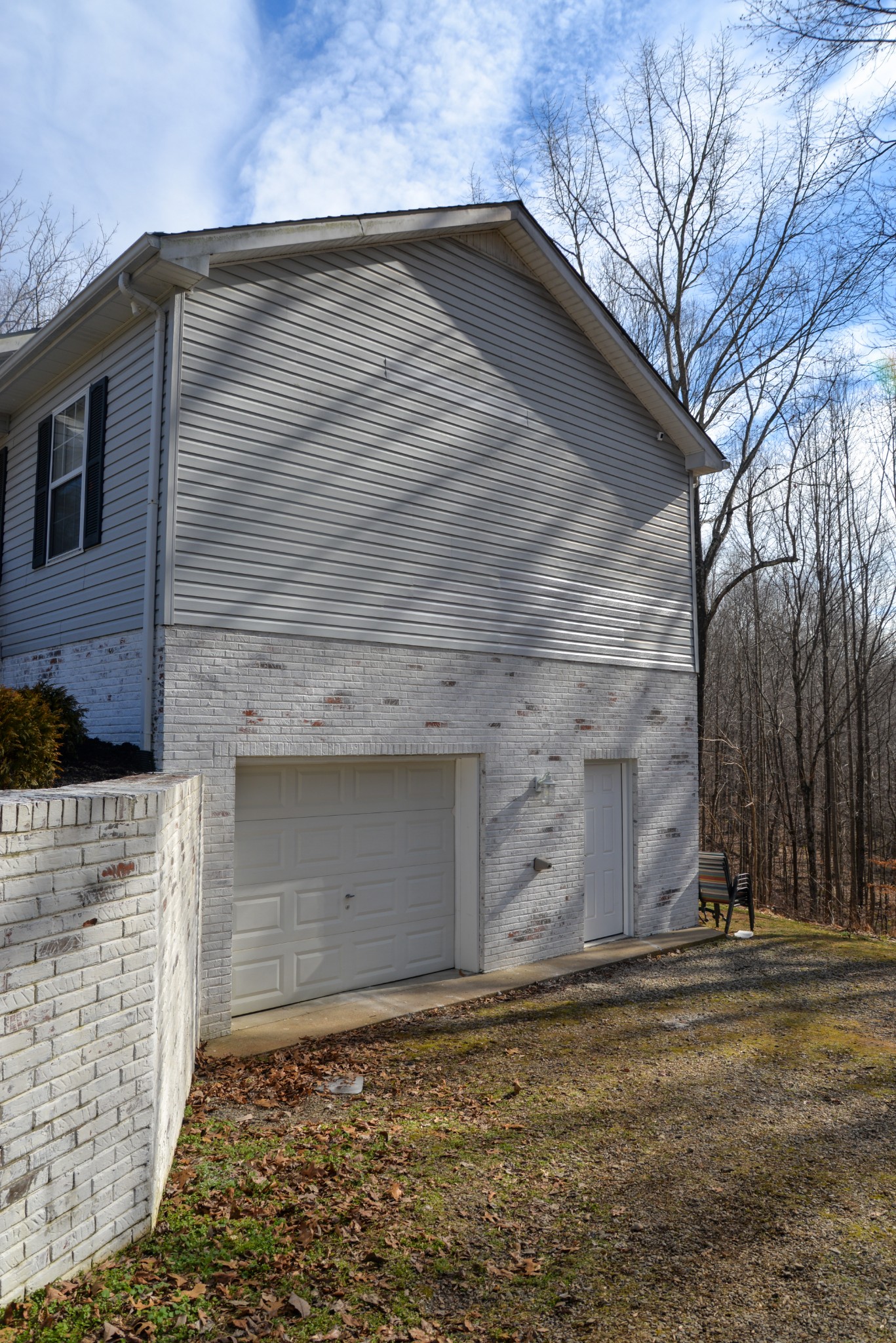 1429 Dividing Ridge Road Goodlettsville, TN 37072 - Photo 4 of 30 a backyard of a house