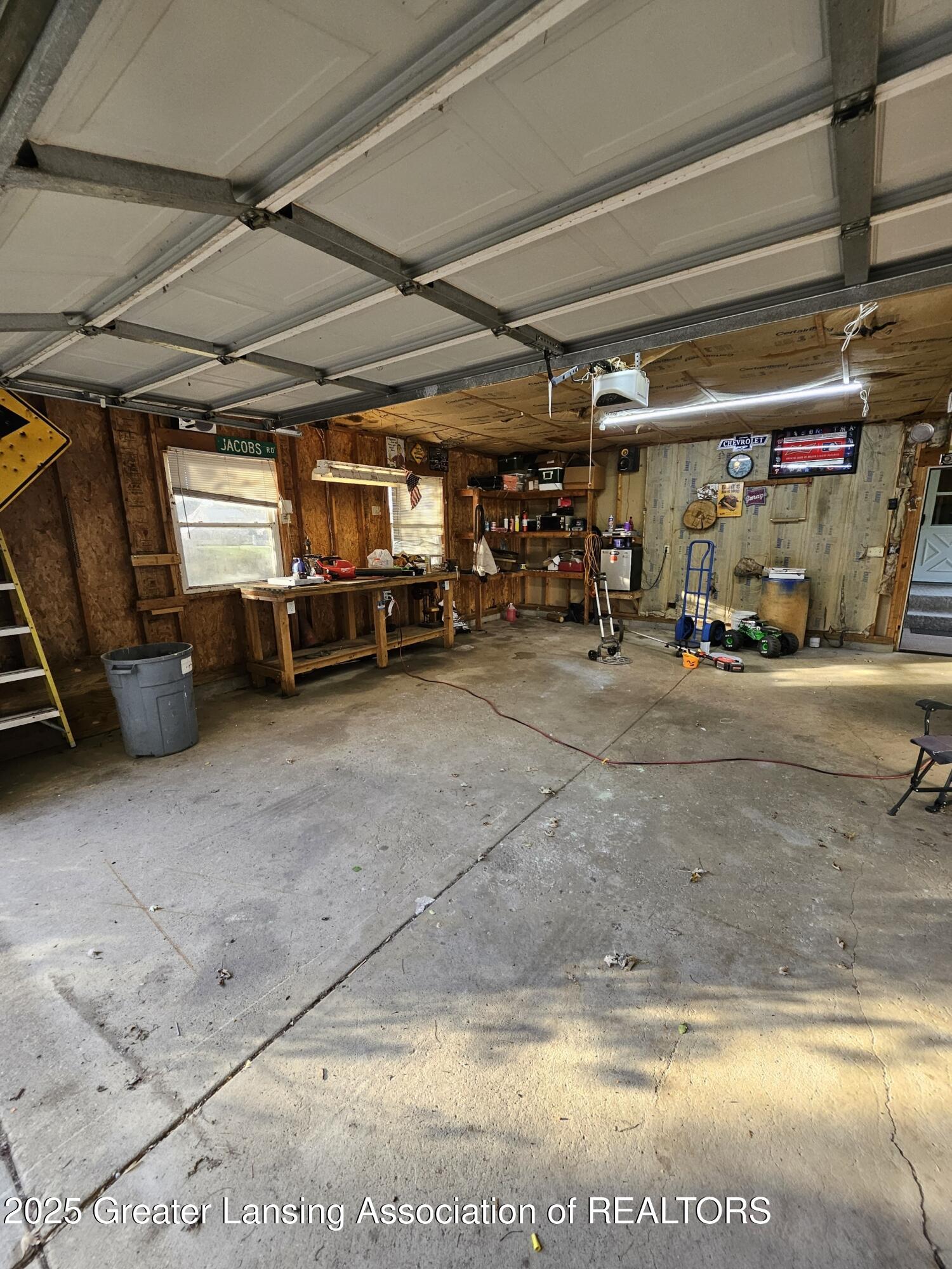 6089 South Loomis Road St. Johns, MI 48879 - Photo 6 of 31 Garage, storage