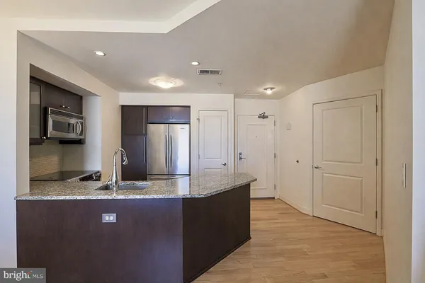 $220,000 | 675 President Street, Unit 2607, Baltimore, MD 21202