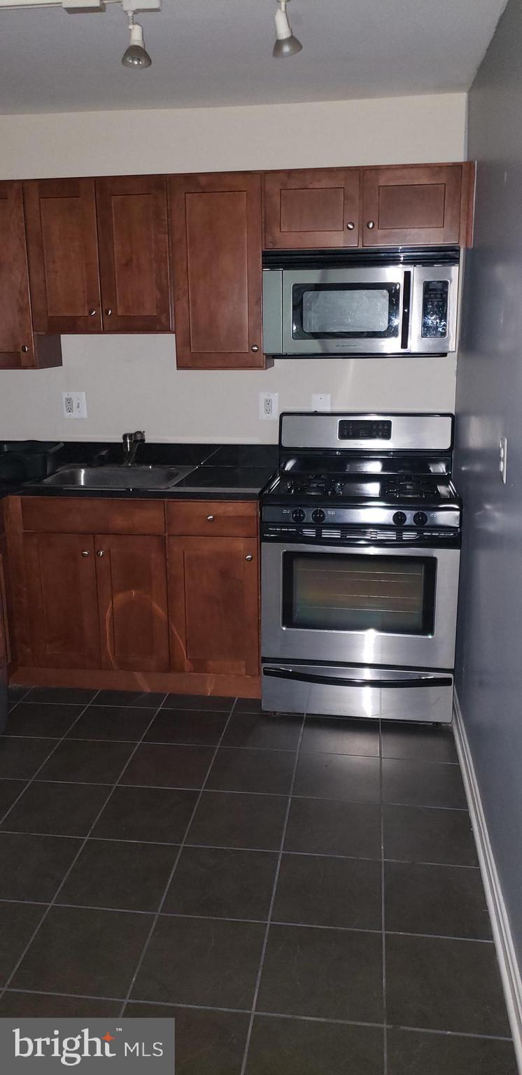 3103 Naylor Road Southeast, Unit 301 Washington, DC 20020 - Photo 7 of 12 Gallery Image 7