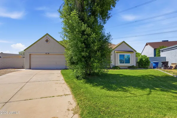 $599,000 | 1502 East Divot Drive, Tempe, AZ 85283