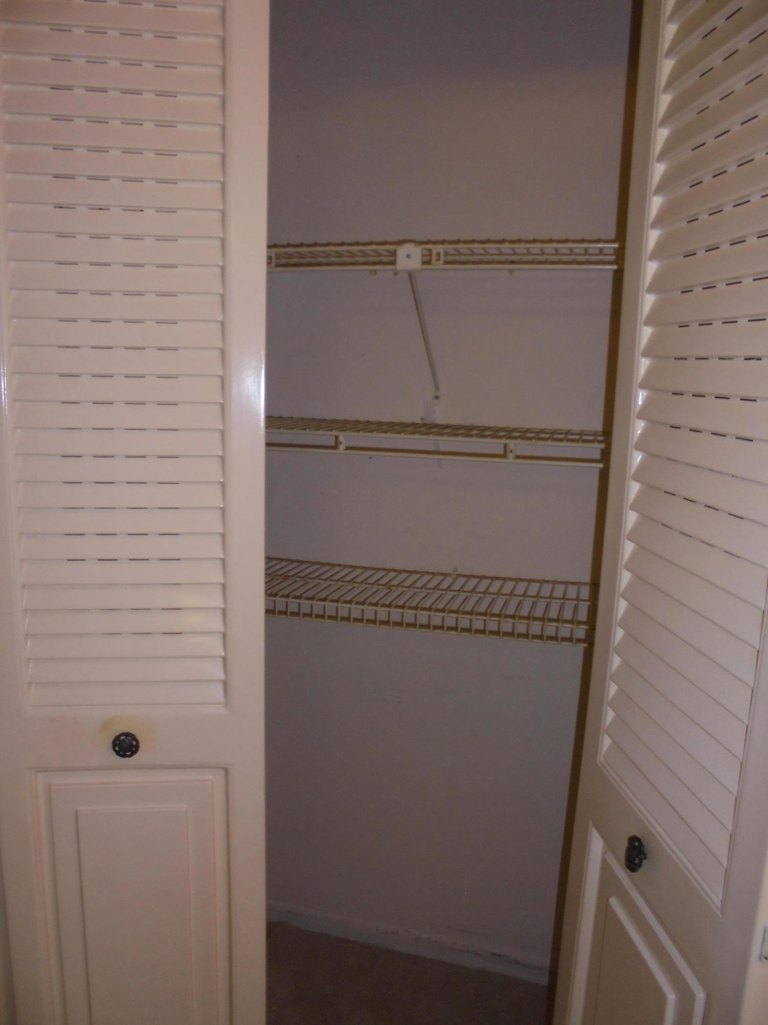 517 Mansfield M, Unit 517M Boca Raton, FL 33434 - Photo 8 of 14 491 Mansfield L, 517 Mansfield M, 176 Do