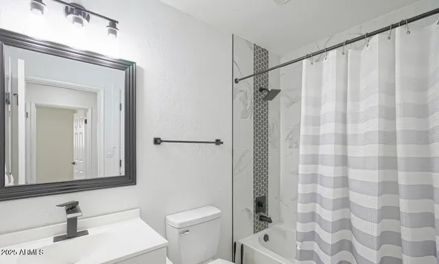 $484,000 | 1323 West 10th Place, Tempe, AZ 85281