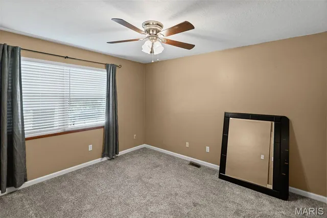 $270,000 | 7803 Jarret Lane, Godfrey, IL 62035