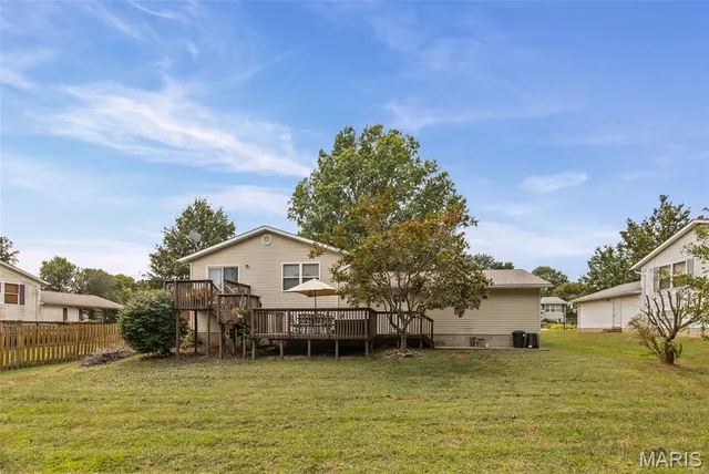 $270,000 | 7803 Jarret Lane, Godfrey, IL 62035