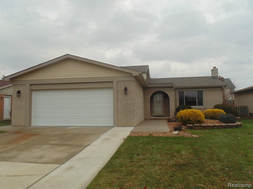 47726 Chrys Road Macomb, MI 48044 - Photo 23 of 23 DSC04360.jpg