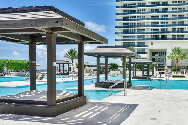 $1,495,000 | 1800 South Ocean Drive, Unit 2603, Hallandale Beach, FL 33009