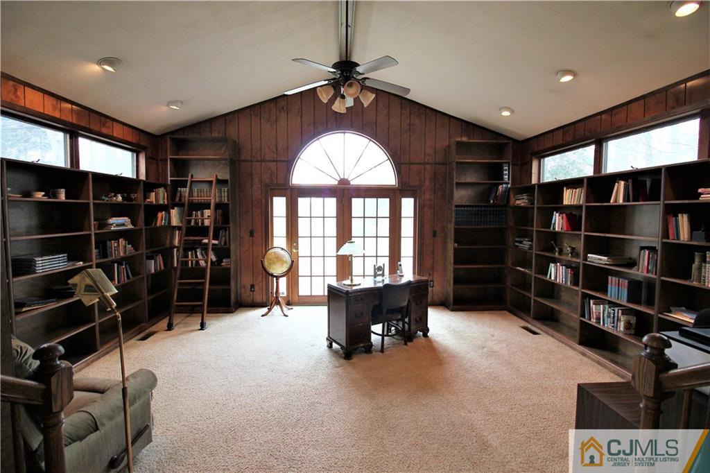 4 Falcon Road East Brunswick, NJ 08816 - Photo 12 of 25 Gallery Image 12