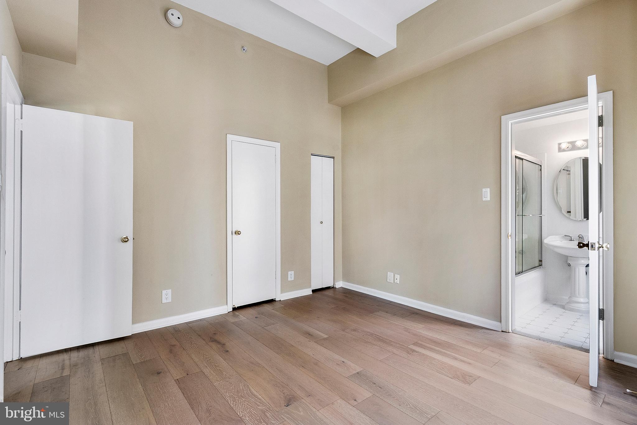 222 West Rittenhouse Square, Unit 1102 Philadelphia, PA 19103 - Photo 6 of 31