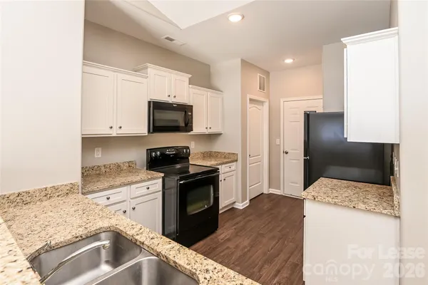 $1,920 | 6502 Jerimoth, Charlotte, NC 28215