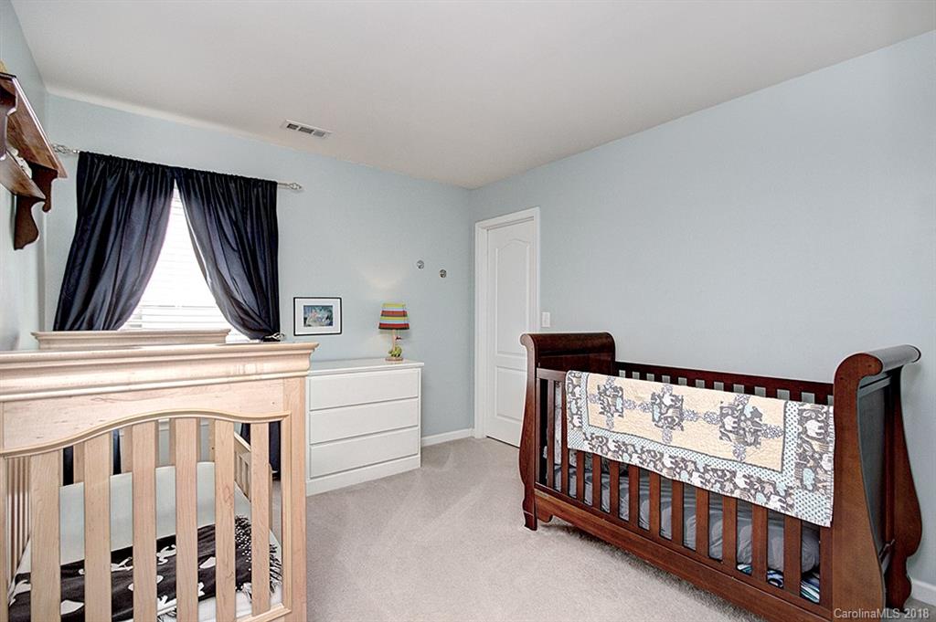9341 Seamill Road Charlotte, NC 28278 - Photo 4 of 25