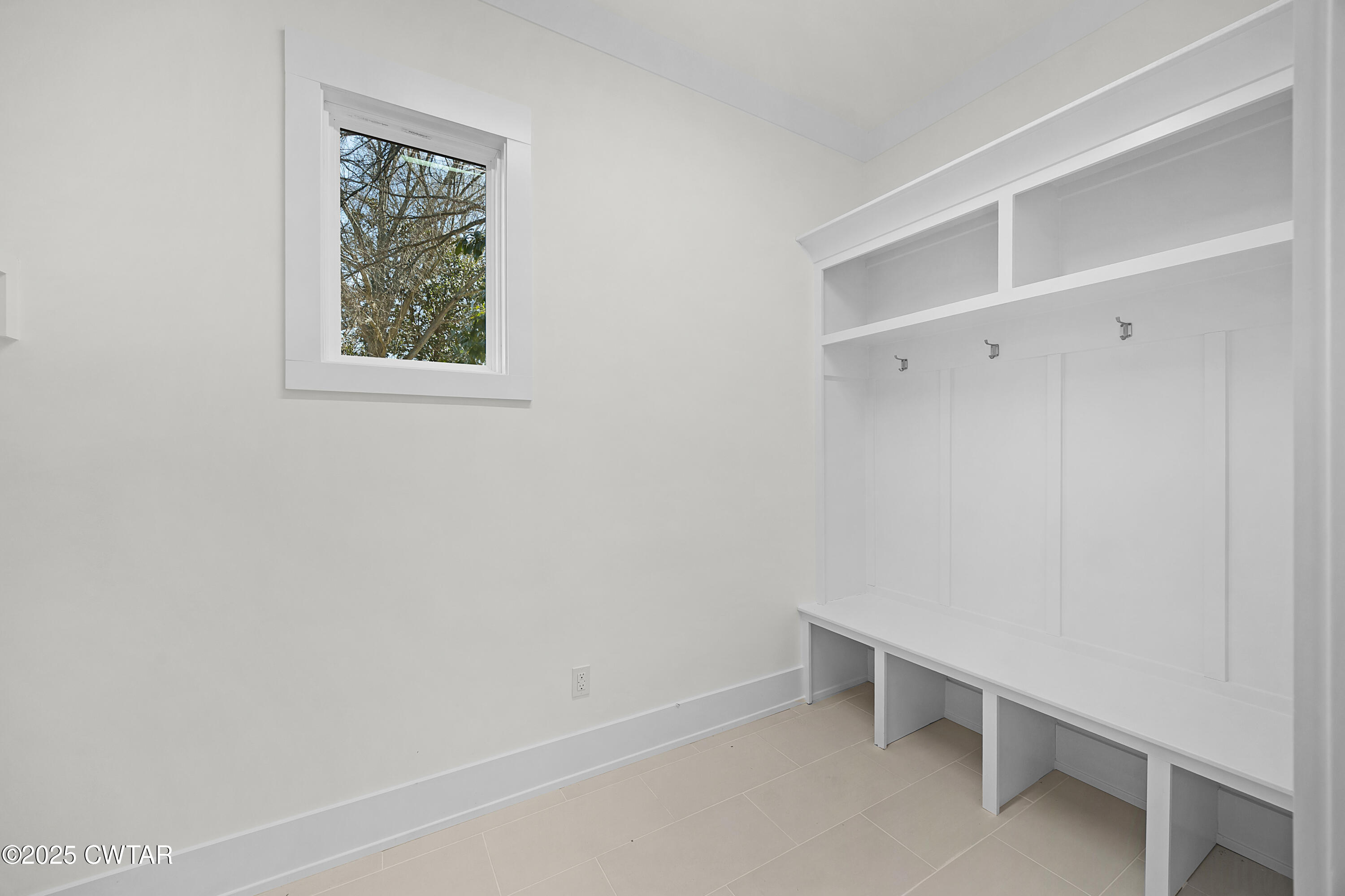 219 Clay Street Jackson, TN 38301 - Photo 14 of 25 a view of an empty room with closet