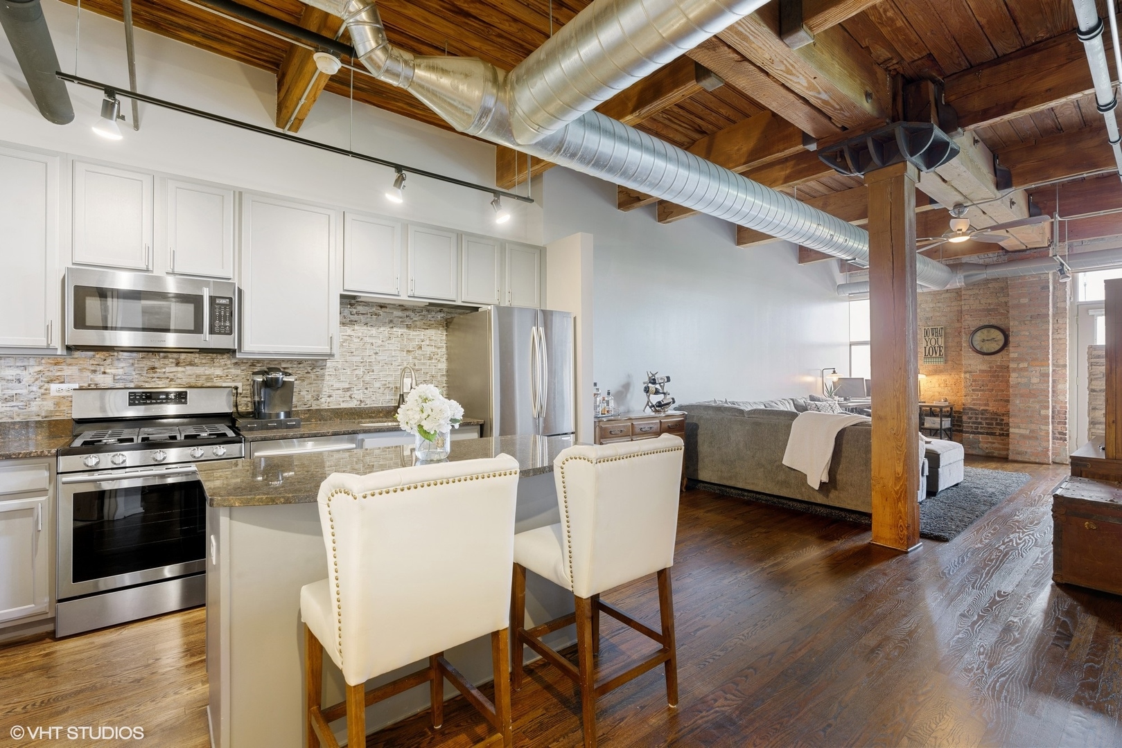 1500 West Monroe Street, Unit 524 Chicago, IL 60607 - Photo 5 of 11