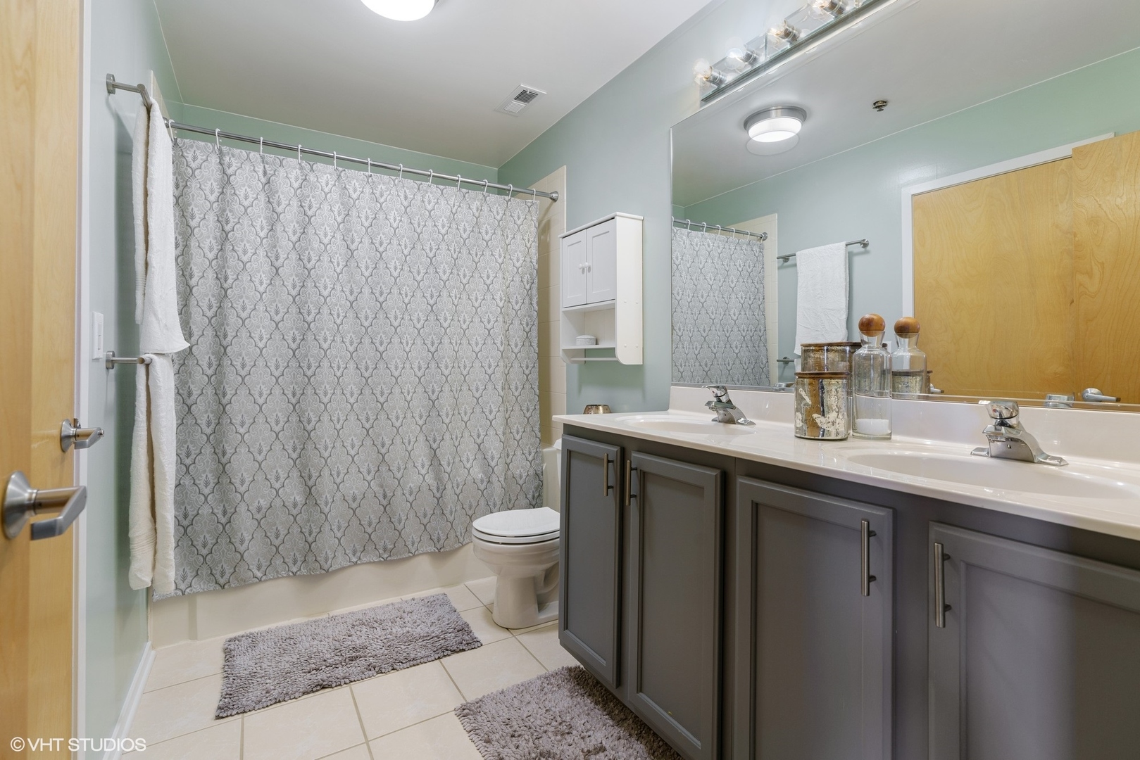 1500 West Monroe Street, Unit 524 Chicago, IL 60607 - Photo 8 of 11