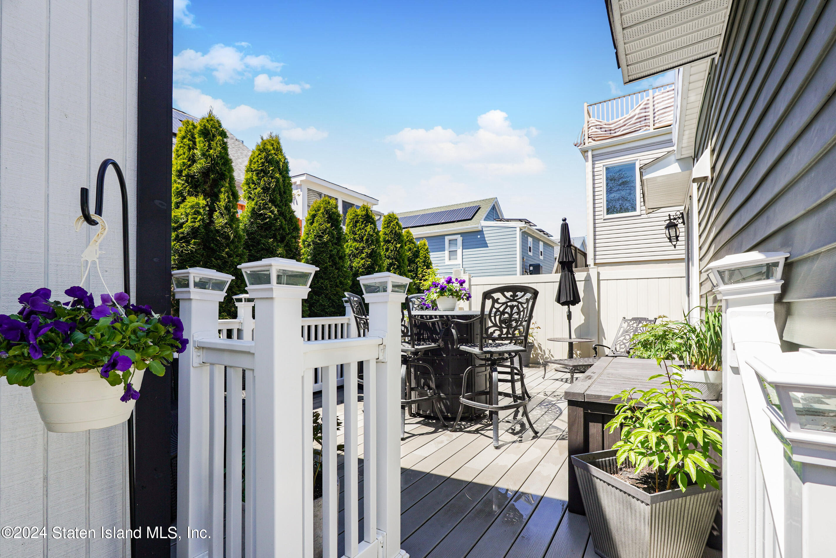 38 Milbank Road Staten Island, NY 10306 - Photo 29 of 30 a view of balcony and patio