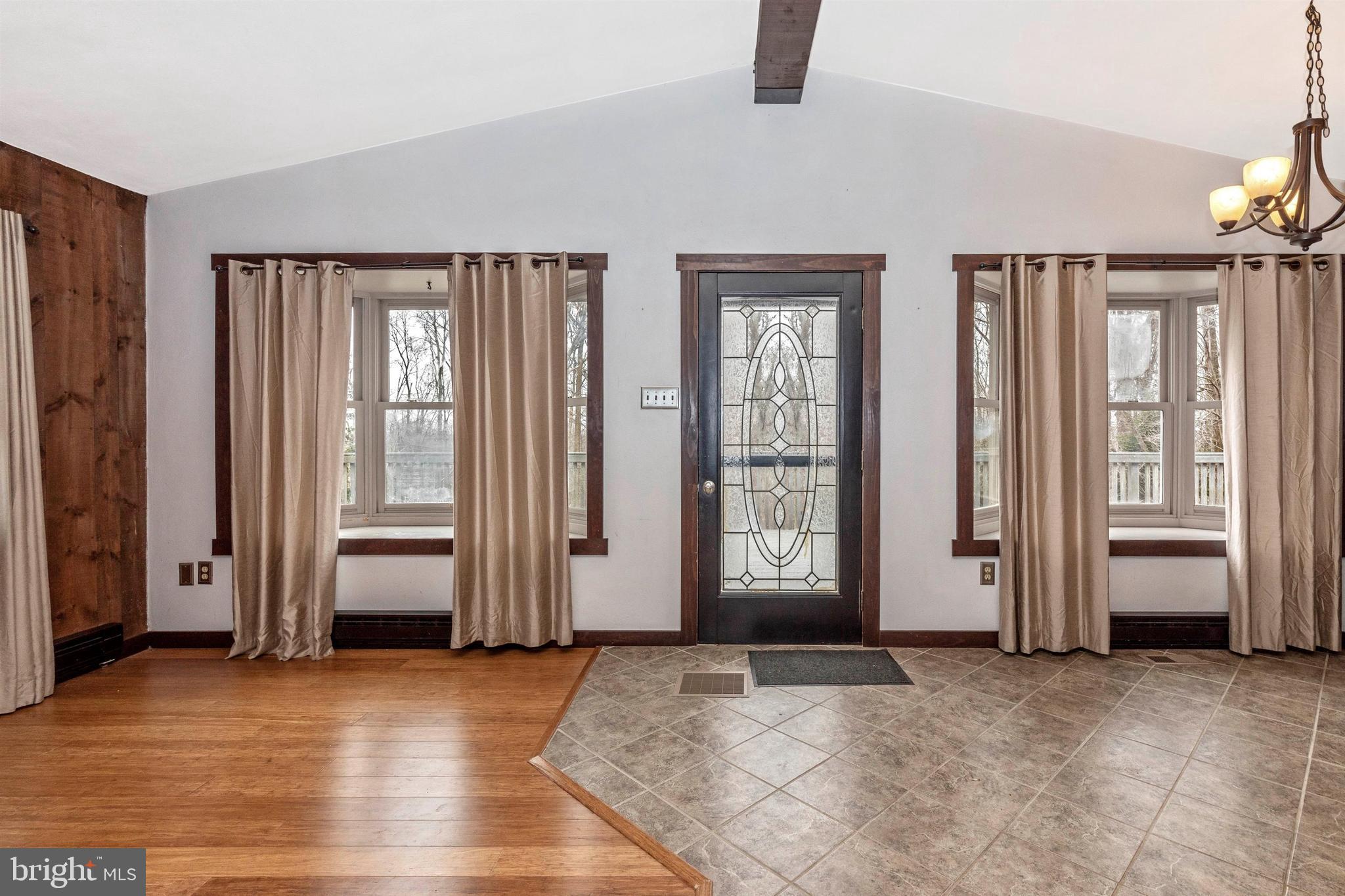 2543 St Peters Road Pottstown, PA 19465 - Photo 3 of 69 Gallery Image 3
