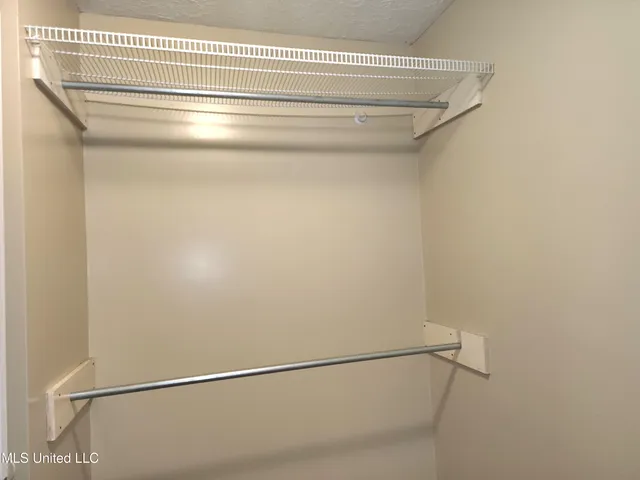 $284,000 | 1618 Pear Orchard Place, Jackson, MS 39211