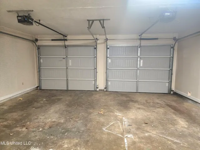 $284,000 | 1618 Pear Orchard Place, Jackson, MS 39211